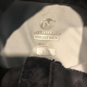 Merrell grey camouflage workout top
